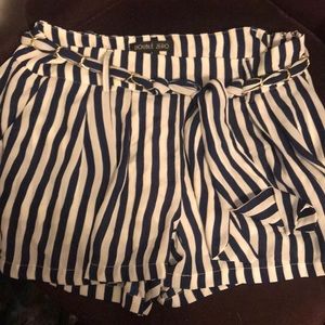 Navy strip short shorts